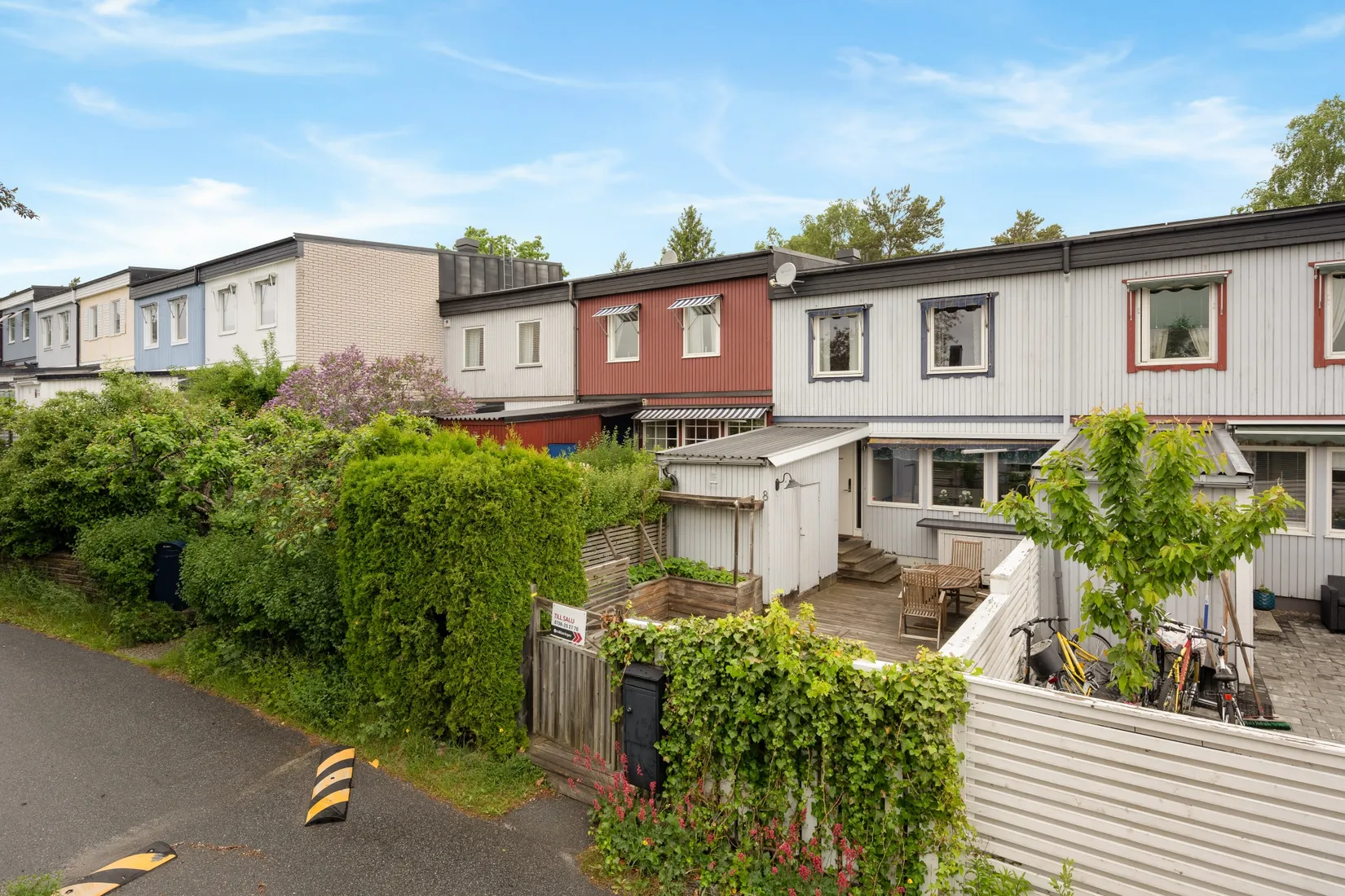 Villa, Radhus, Kalkstigen 8, Lillsjön, Upplands-Bro