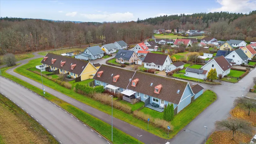 Bostadsrätt, Radhus, Gryningsvägen 42, Kurveröd, Uddevalla