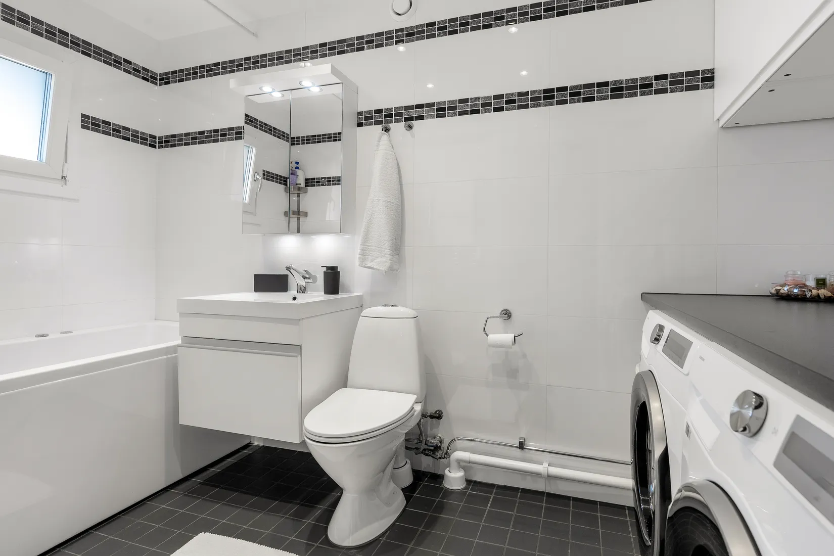 Bostadsrätt, Ringstedsgatan 4, 1 tr, Kista, Stockholm