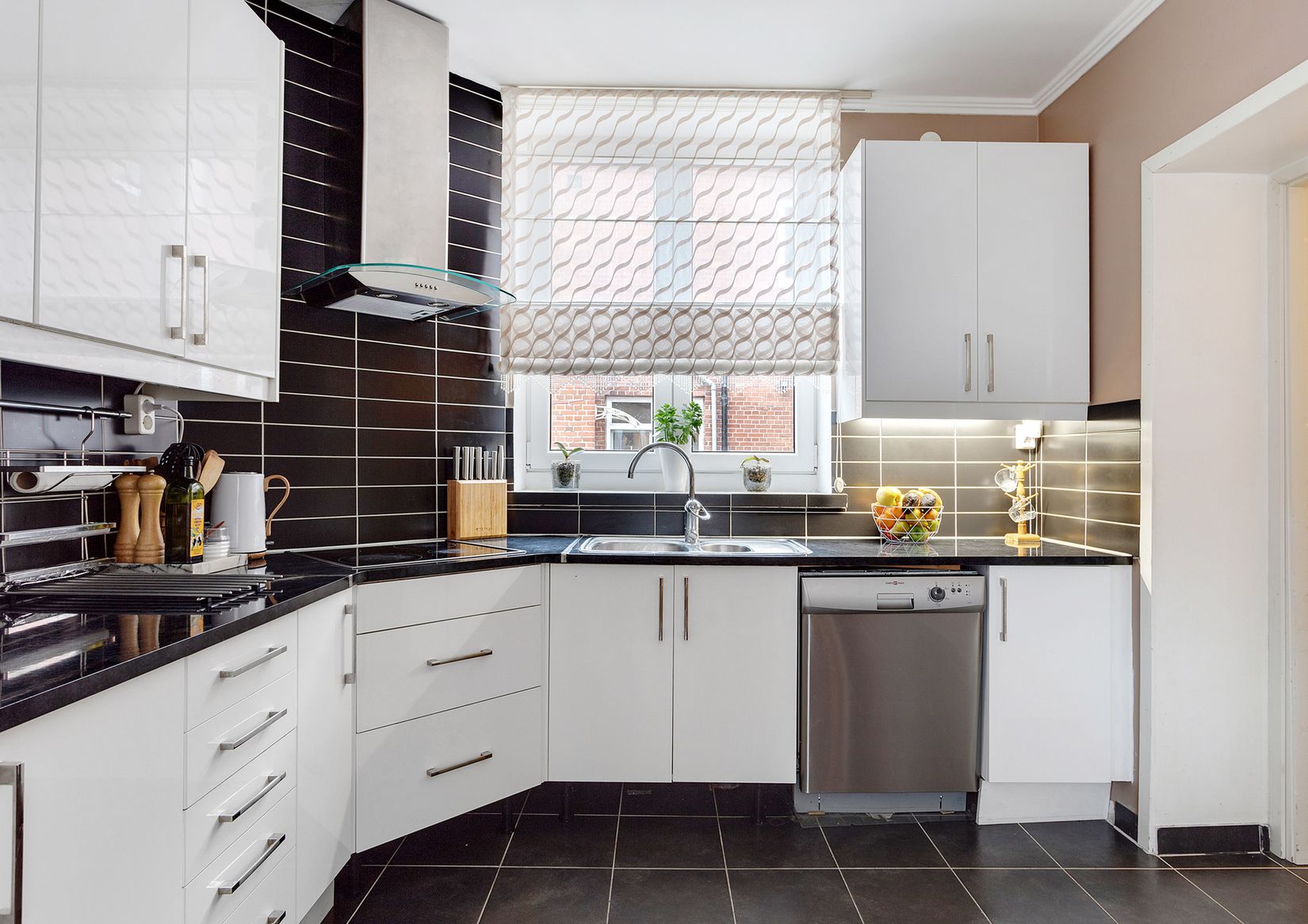 Villa, Kyrkogatan 13, Centralt Skurup, Skurup