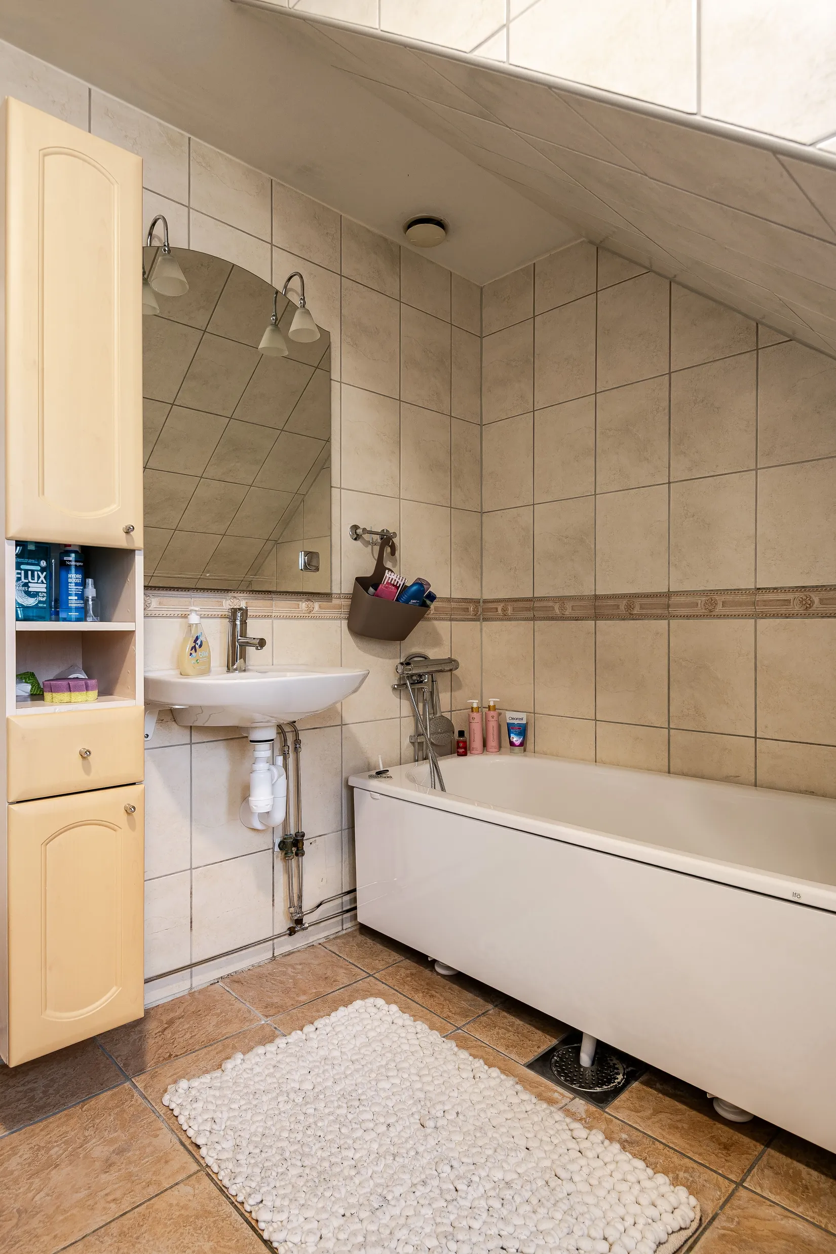 Villa, Radhus, Stångtjärnsvägen 353, Slätta, Falun