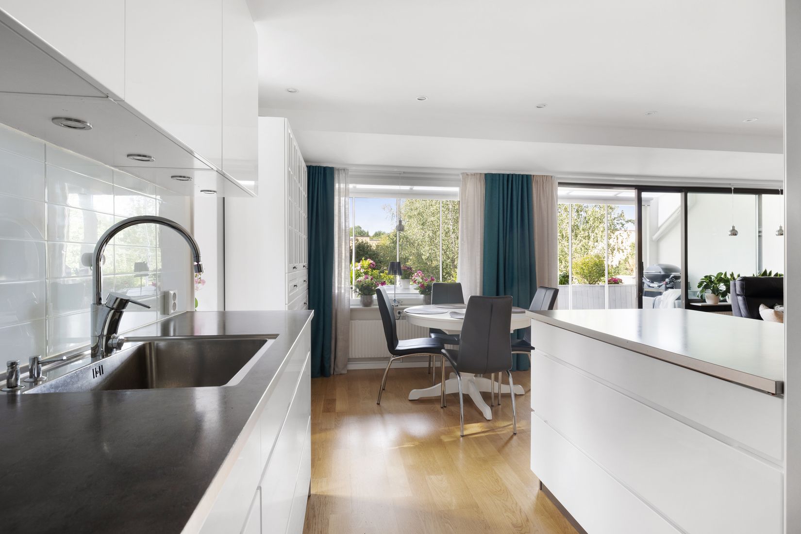 Bostadsrätt, Lövstavägen 76, Runby, Upplands Väsby