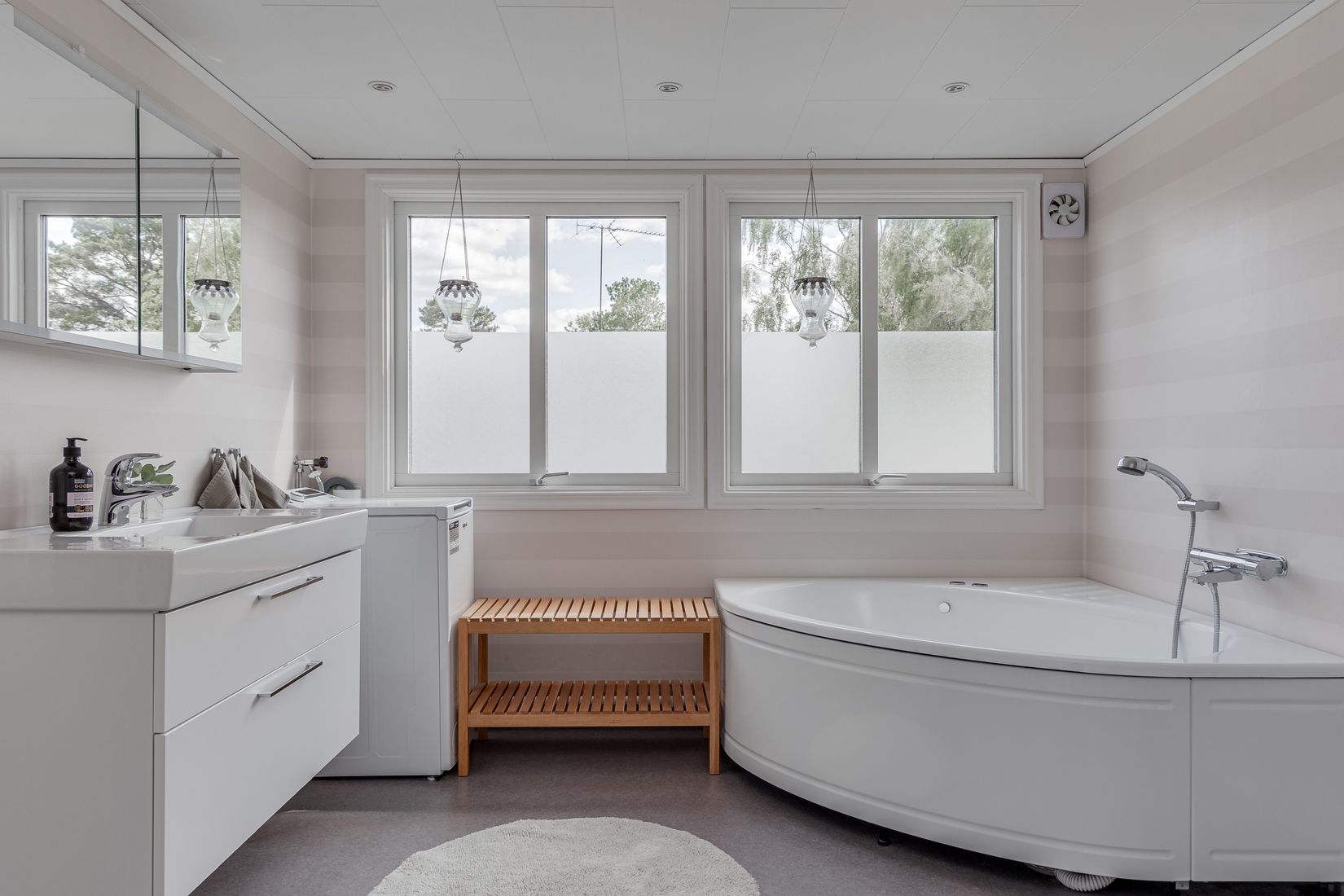 Villa, Lotsvägen 6, Timmernabben, Mönsterås