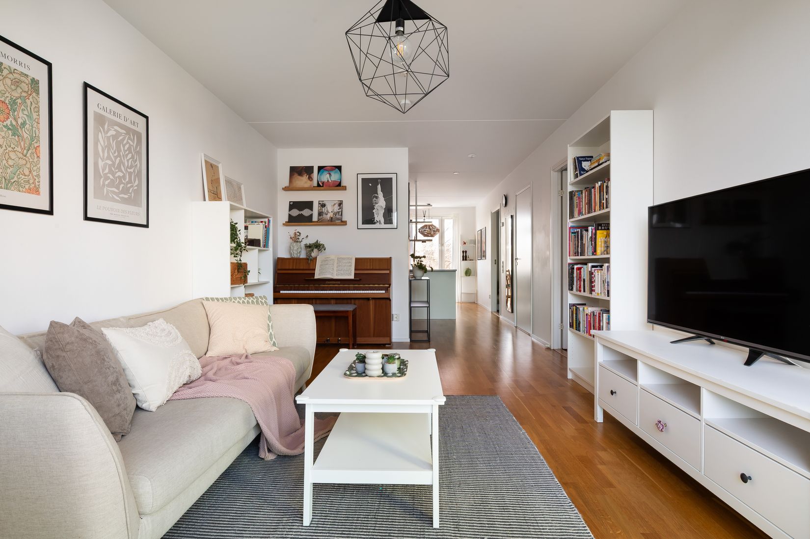 Bostadsrätt, Harpsundsvägen 84B, våning 4 av 4!, Högdalen, Stockholm