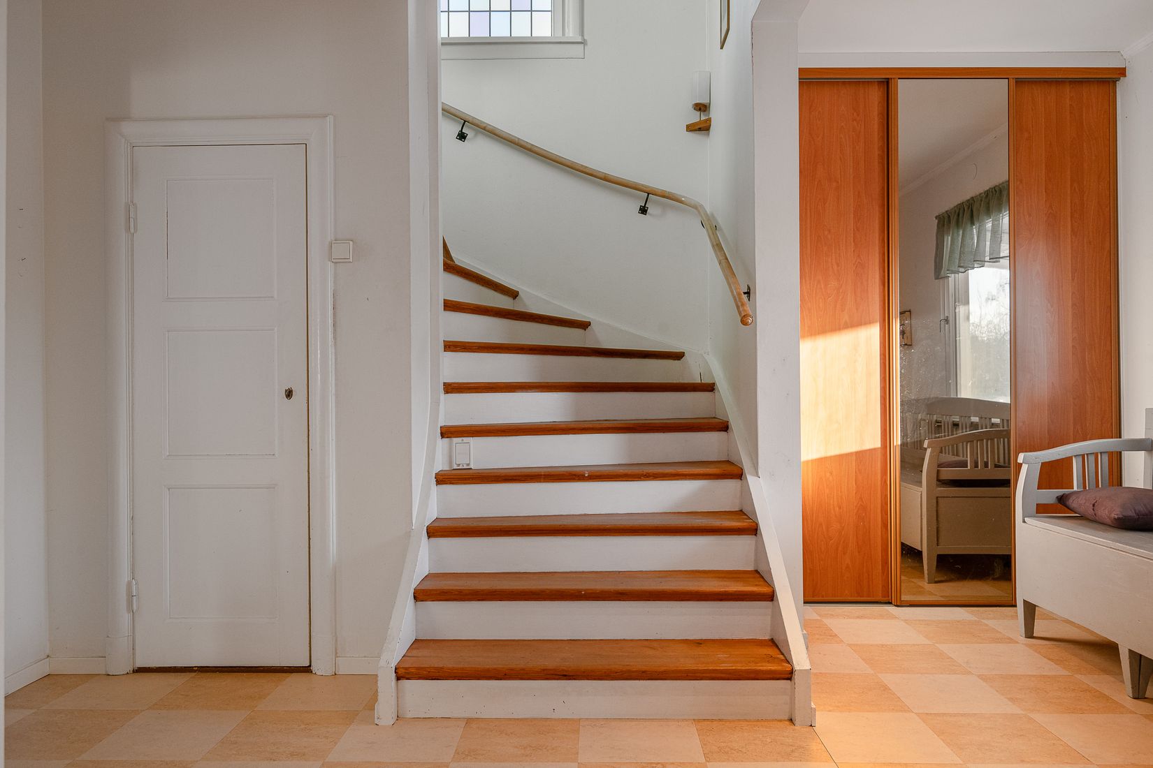 Villa, Trädgårdsgatan 11, Sparreholm, Flen