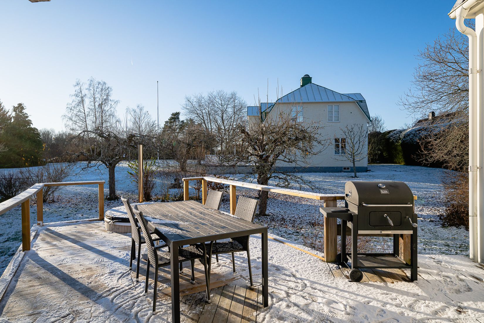 Villa, Trädgårdsgatan 11, Sparreholm, Flen