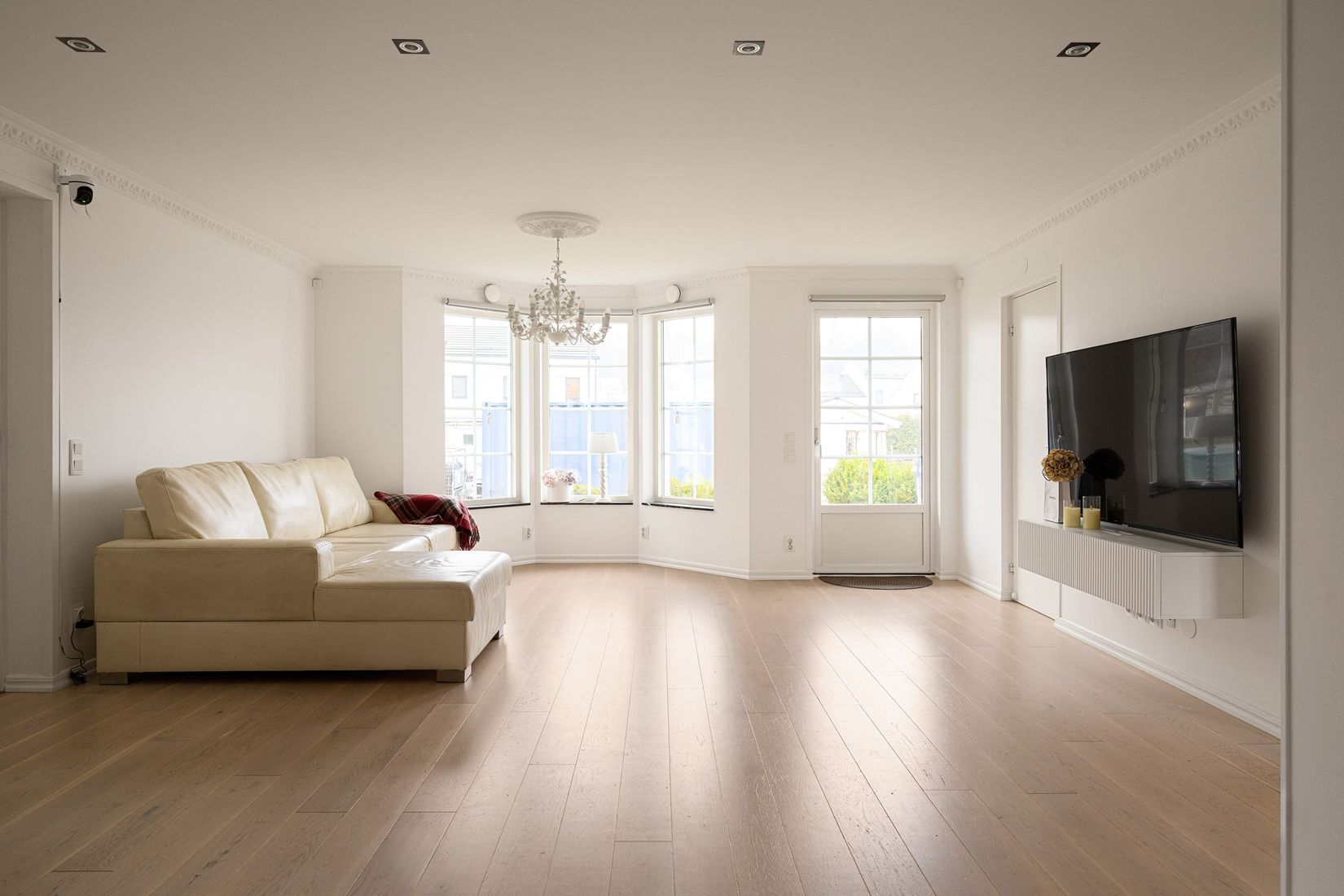 Villa, Solgränd 6D, Högmora, Huddinge