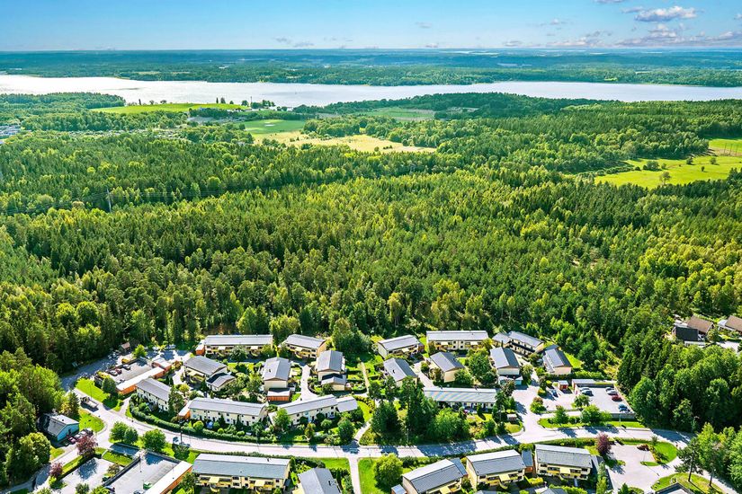 Bostadsrätt, Radhus, Clementingränd 53, Viksjö, Järfälla