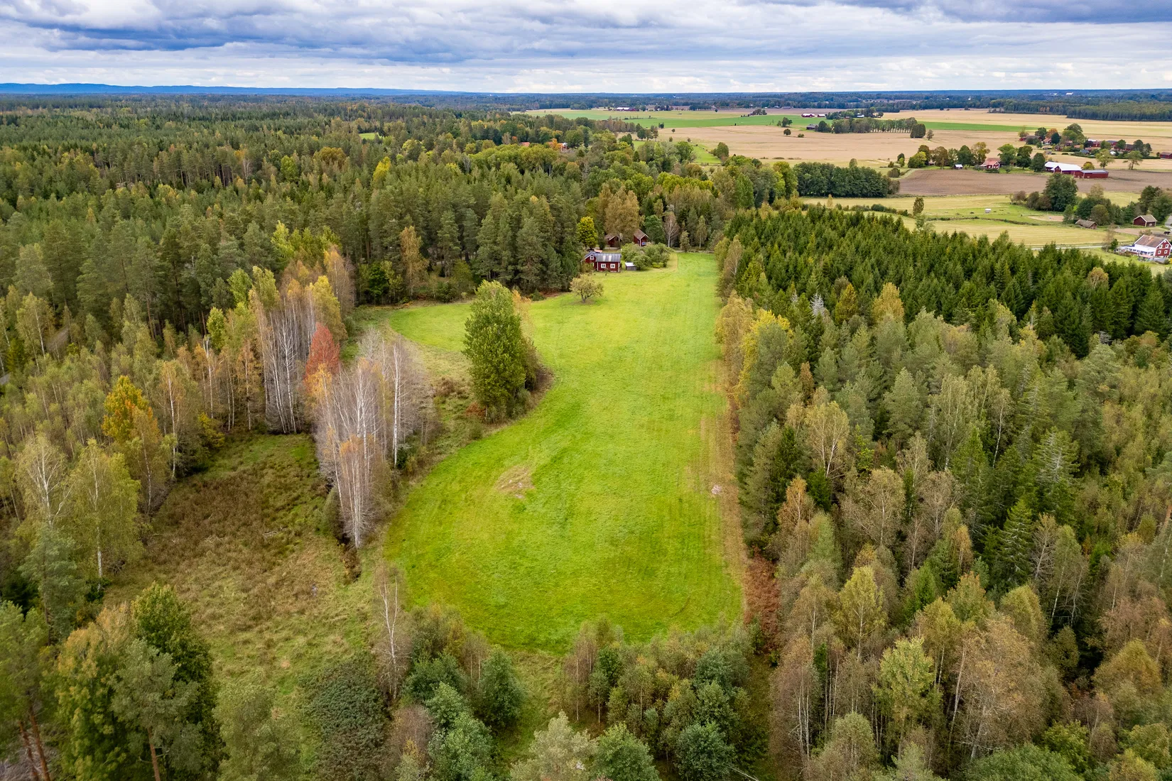 Gård/Skog, Bäcken Bohult 871, Hallsberg