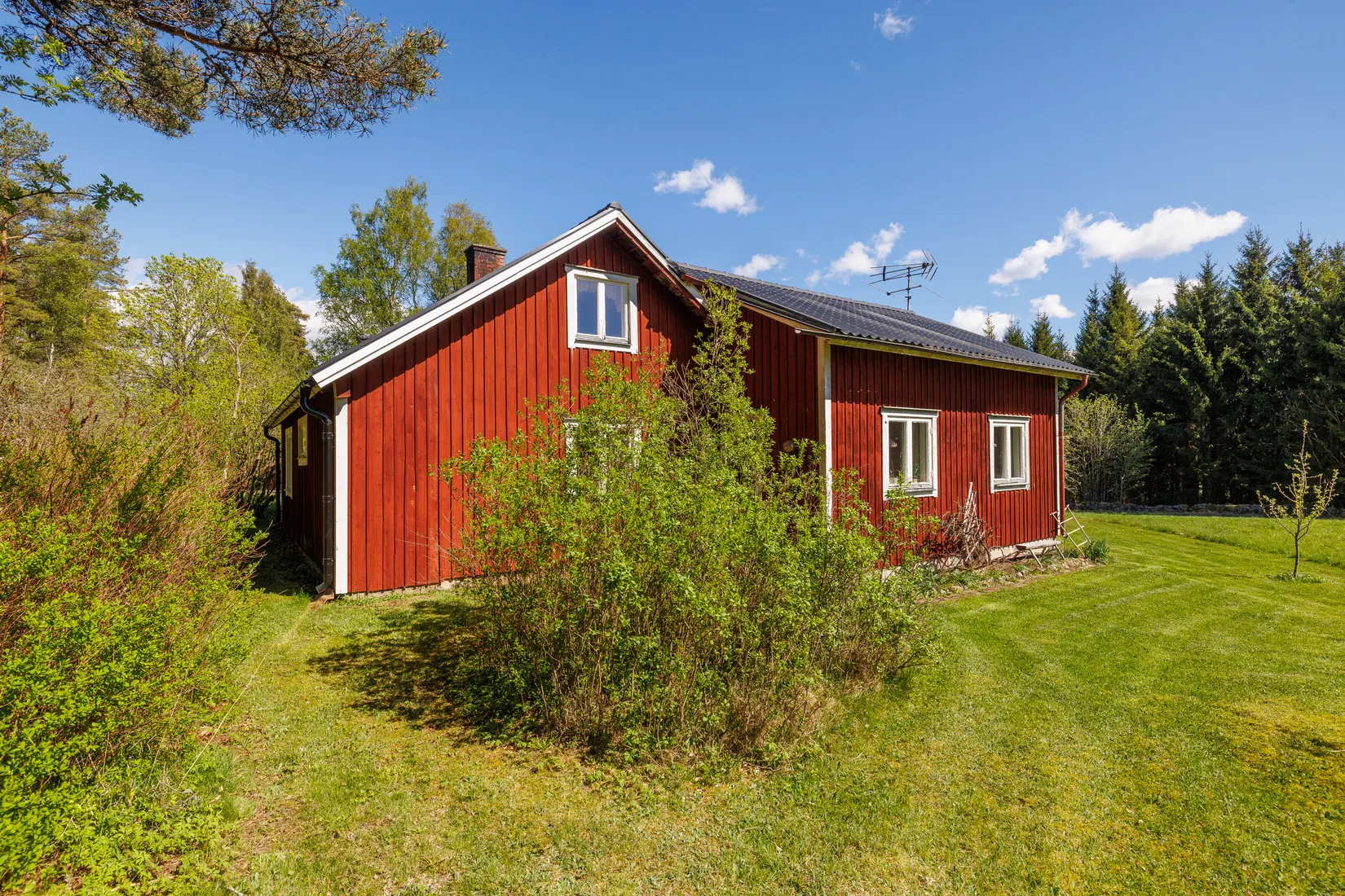 Gård/Skog, Bäcken Bohult 871, Hallsberg