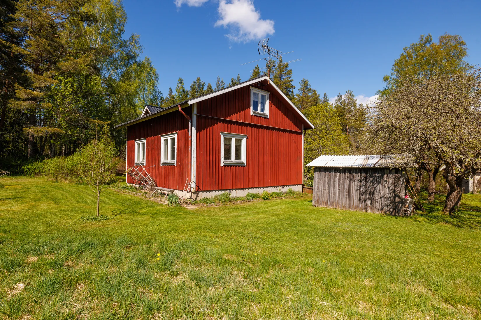 Gård/Skog, Bäcken Bohult 871, Hallsberg