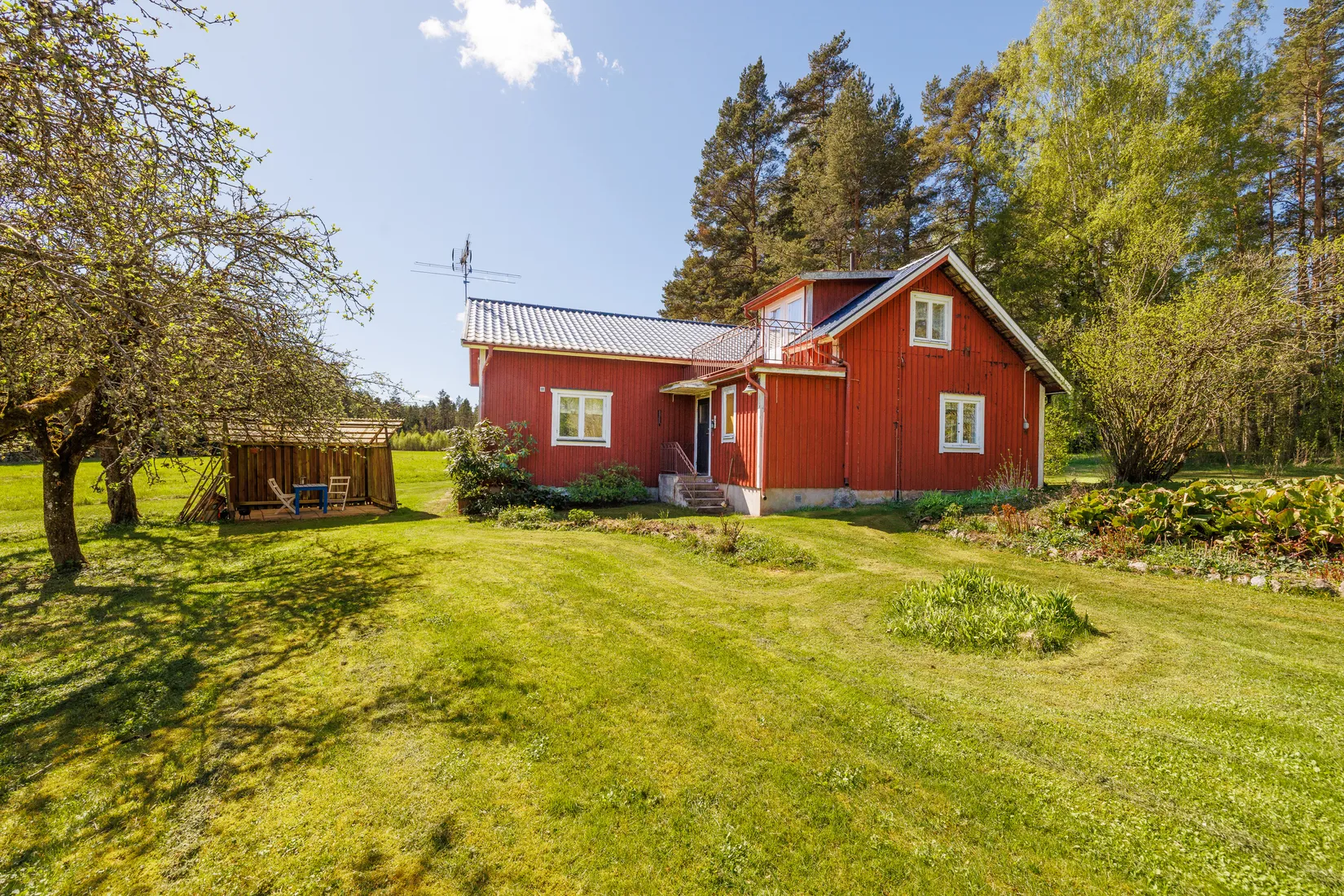 Gård/Skog, Bäcken Bohult 871, Hallsberg