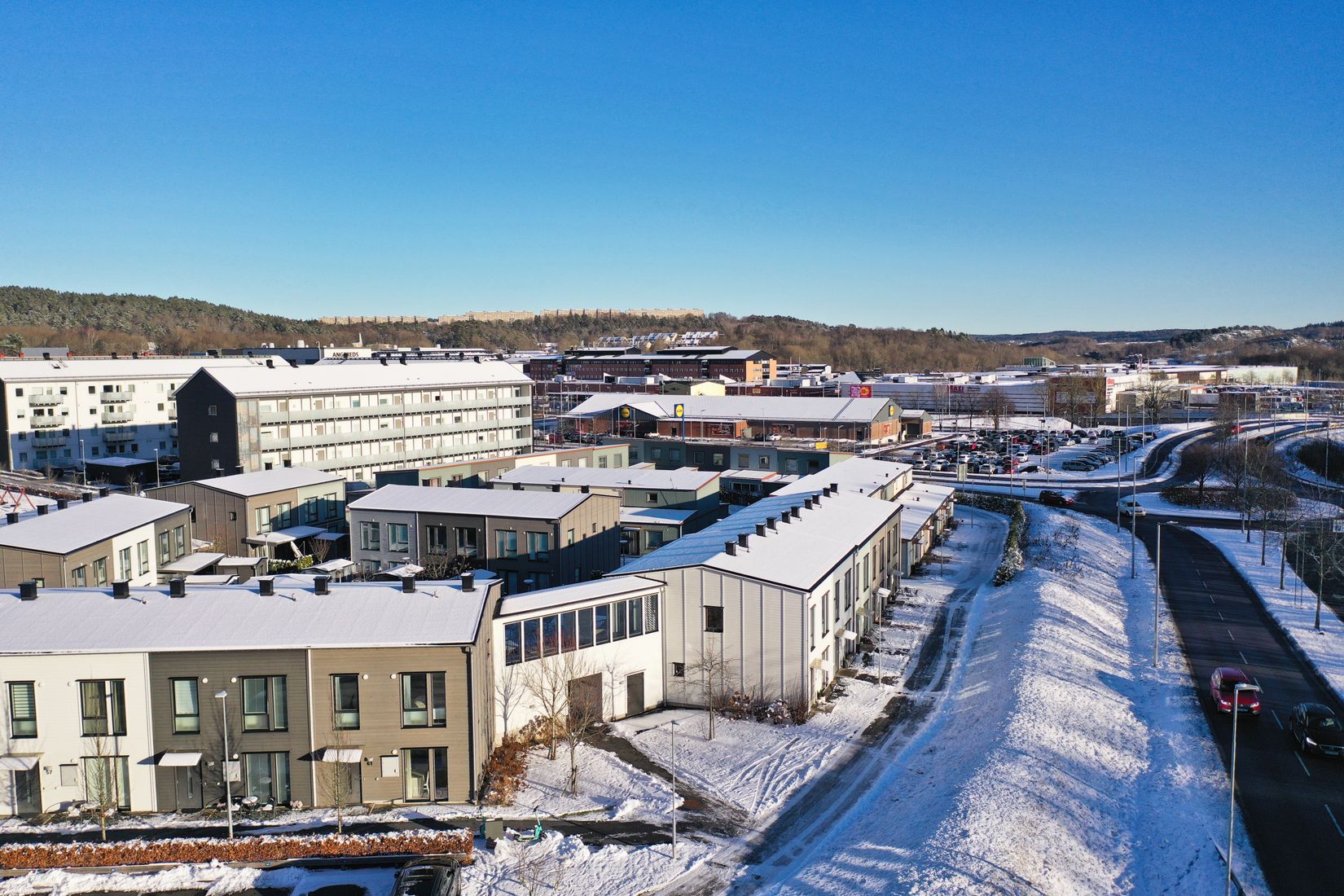 Radhus, Bandtraktorgatan 61, Angered, Göteborg