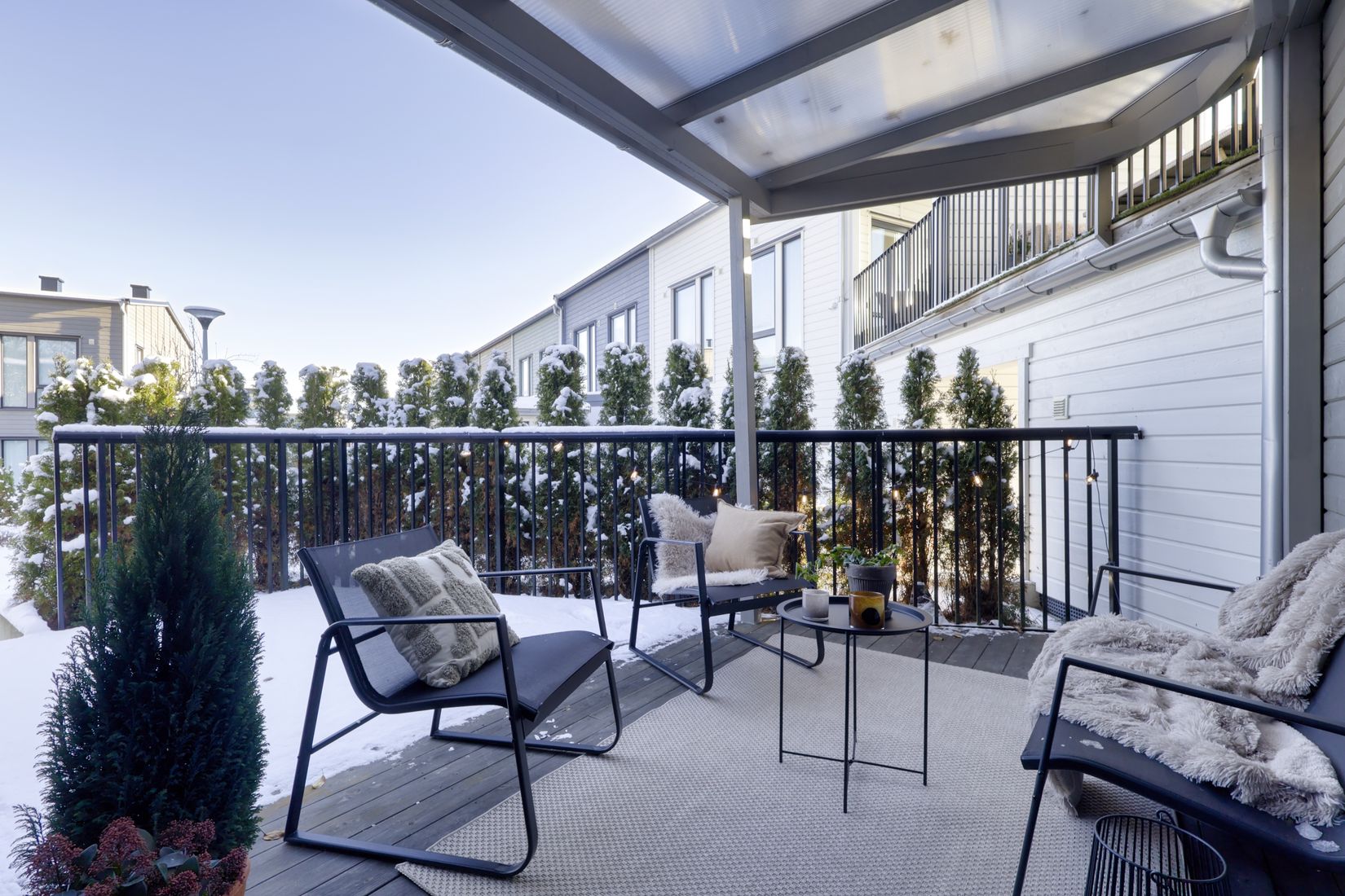 Radhus, Bandtraktorgatan 61, Angered, Göteborg