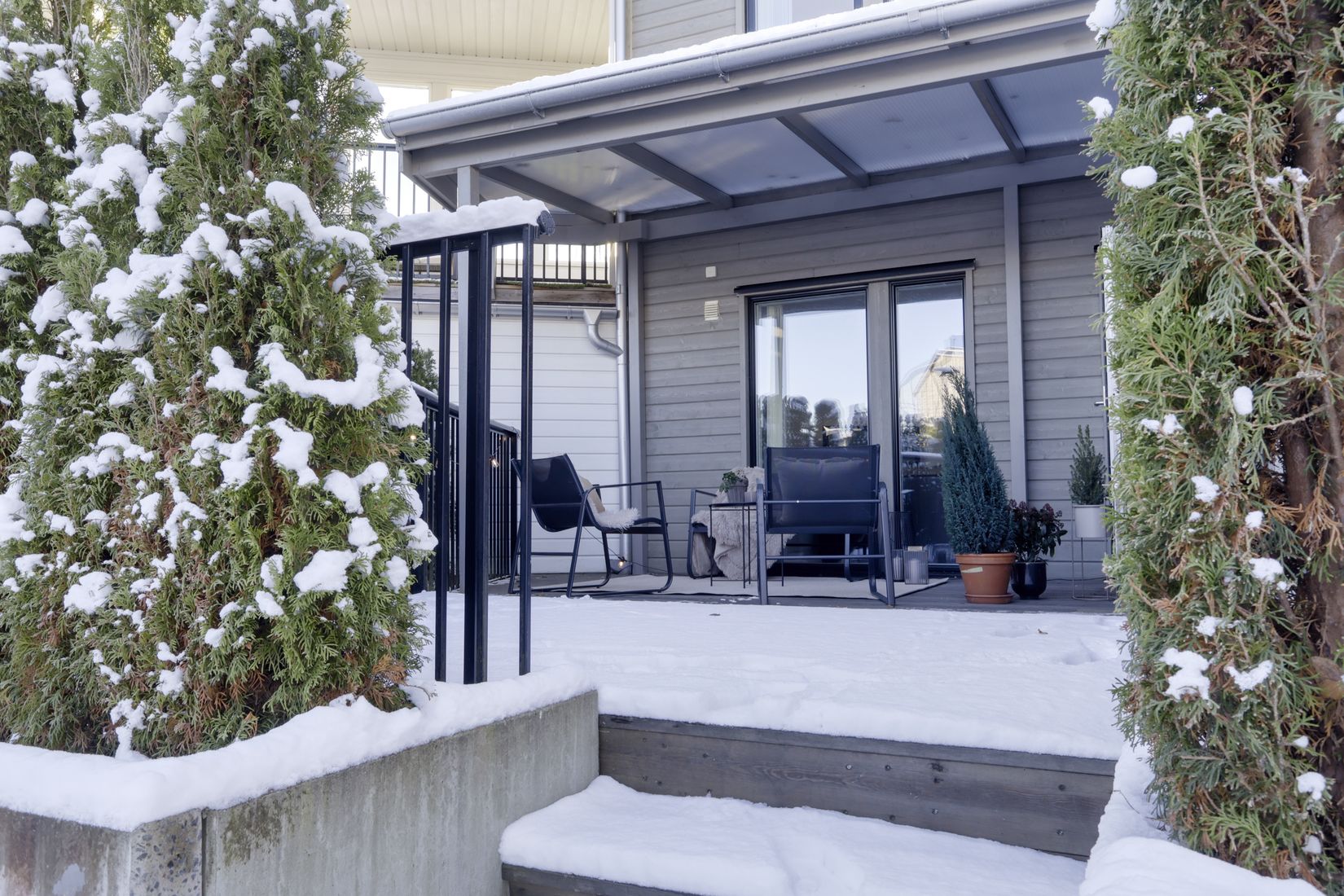 Radhus, Bandtraktorgatan 61, Angered, Göteborg