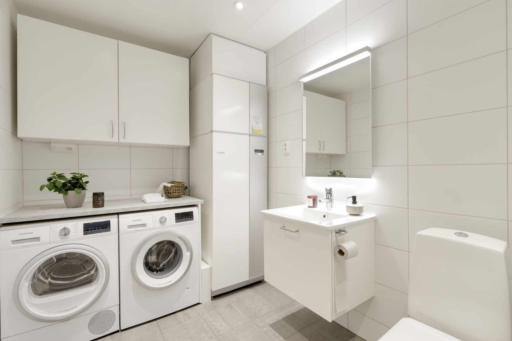 Radhus, Bandtraktorgatan 61, Angered, Göteborg