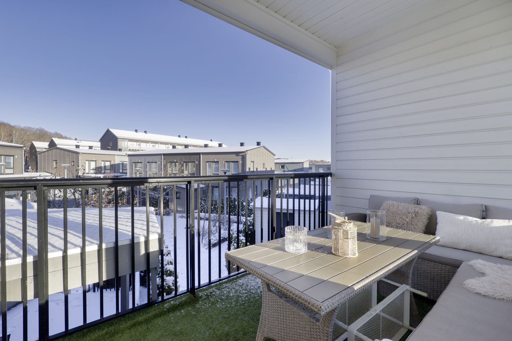 Radhus, Bandtraktorgatan 61, Angered, Göteborg