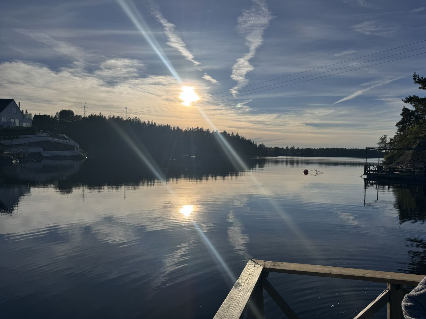 Radhus, Hållstigen 14, Trollbäcken, Tyresö