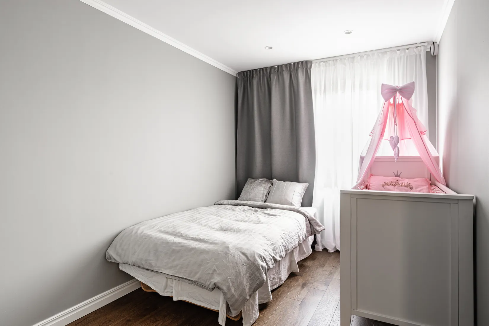 Villa, Radhus, Stävholmsgränd 64, Skärholmen, Stockholm