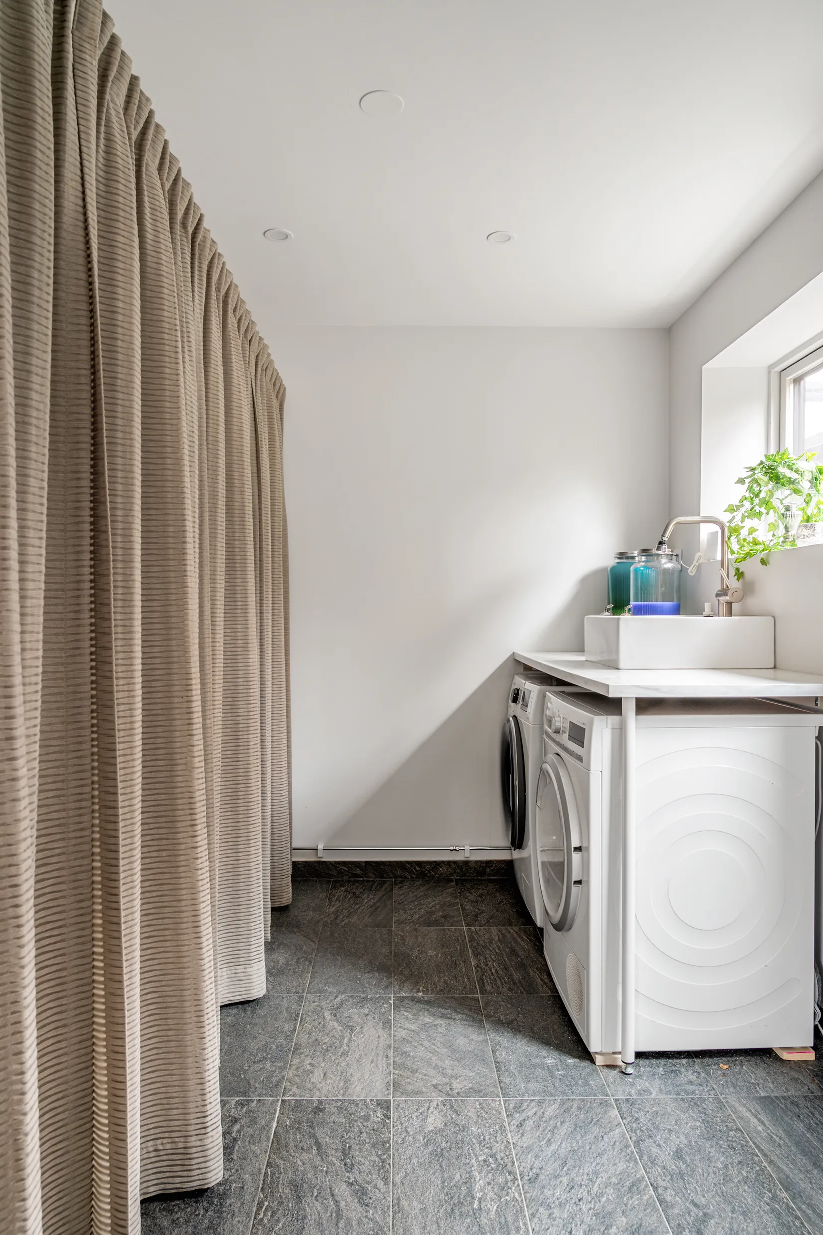 Villa, Radhus, Lyckåsvägen 9, Vendelsö, Haninge