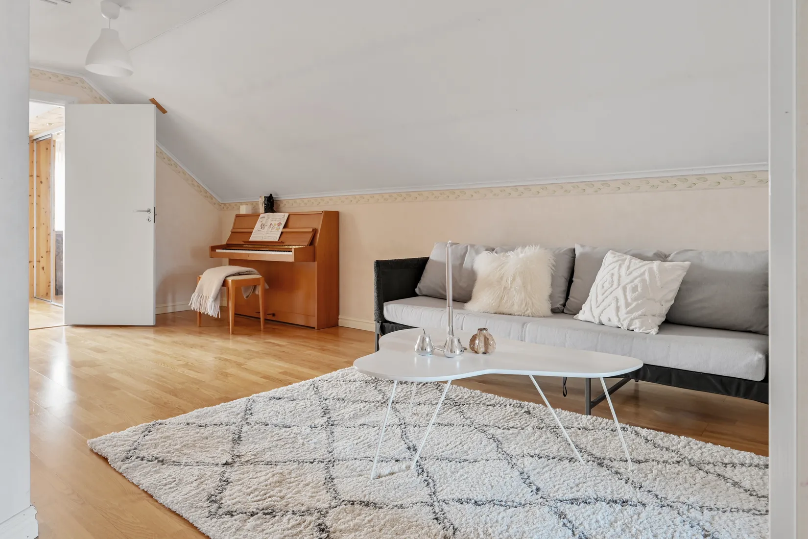 Villa, Översättravägen 84, Skärgårdsstad, Österåker