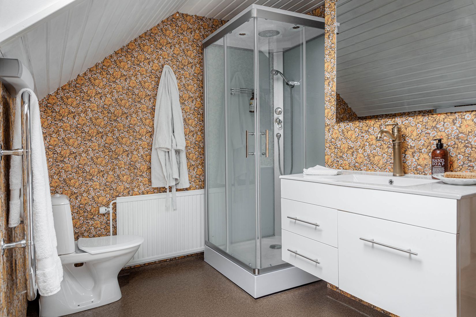 Villa, Skogsvägen 2, Oppeby, Nyköping