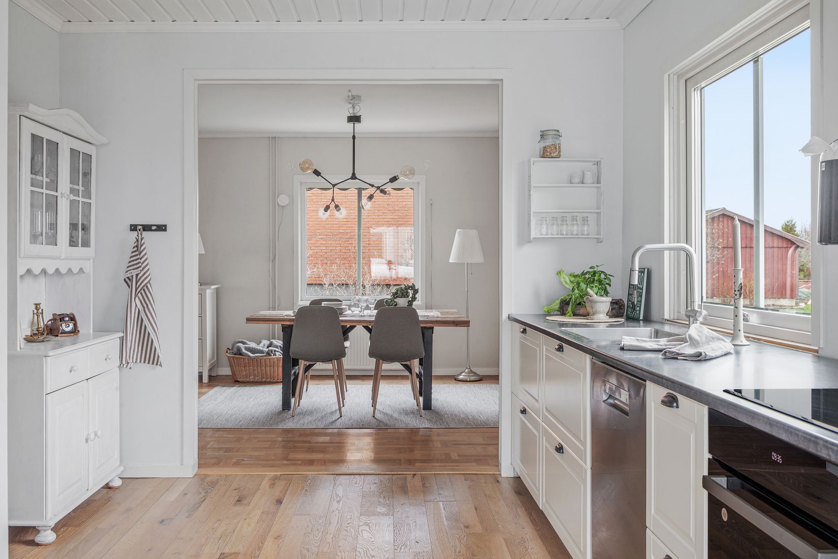 Villa, Skogsvägen 2, Oppeby, Nyköping