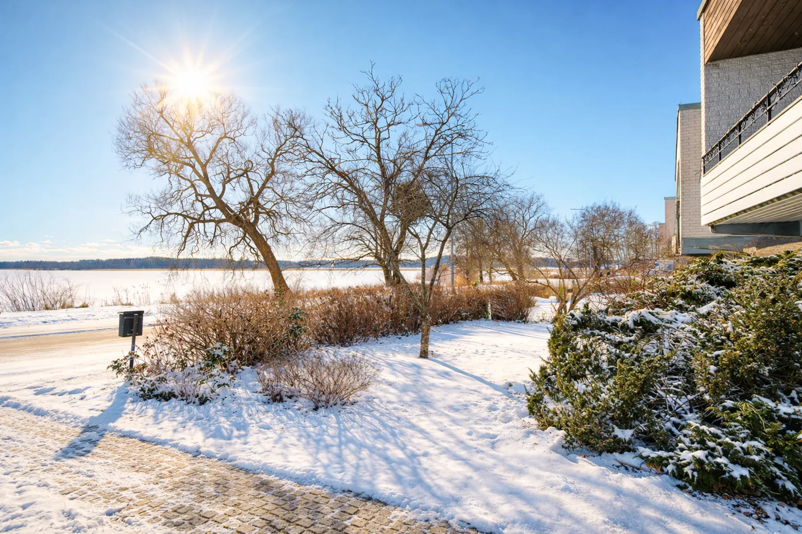Villa, Strandvägen 28, Strandvägenområdet, Upplands-Bro