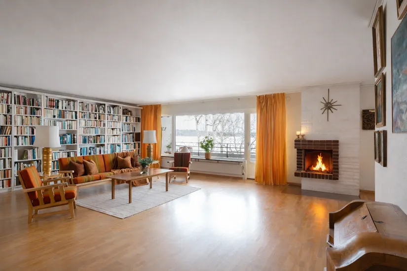 Villa, Strandvägen 28, Strandvägenområdet, Upplands-Bro