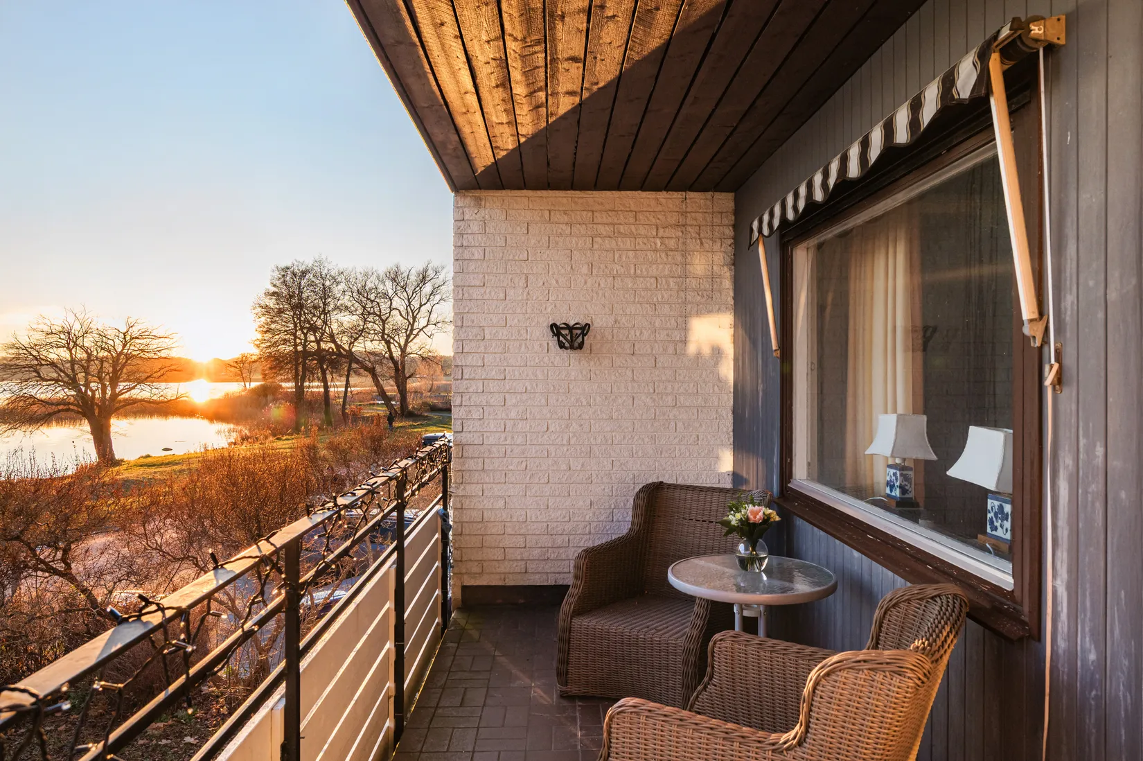 Villa, Strandvägen 28, Strandvägenområdet, Upplands-Bro