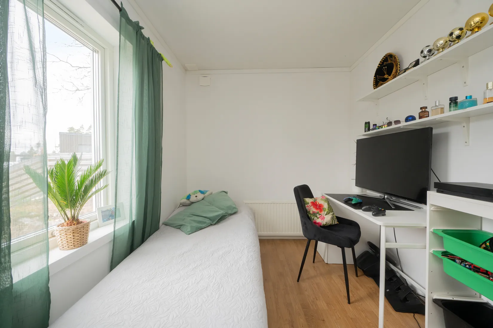 Villa, Fyrgränd 6D, Högmora, Huddinge