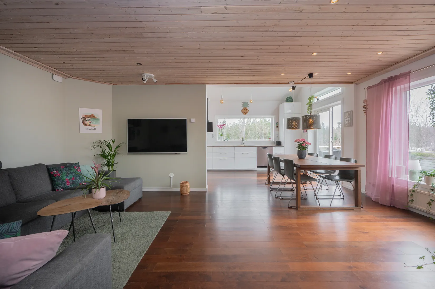 Villa, Fyrgränd 6D, Högmora, Huddinge