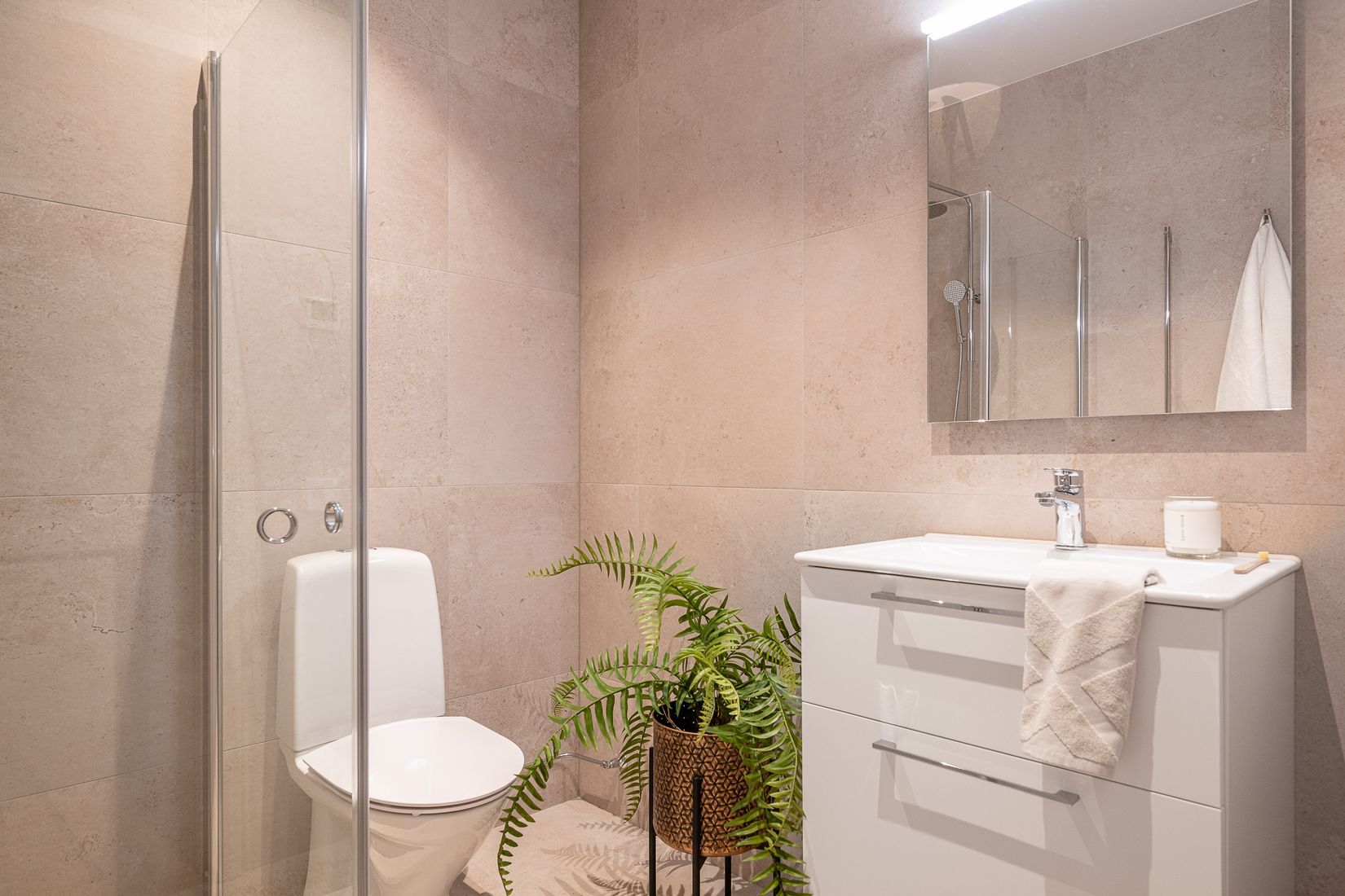 Villa, Radhus, Rans väg 7, Svalsta, Nyköping