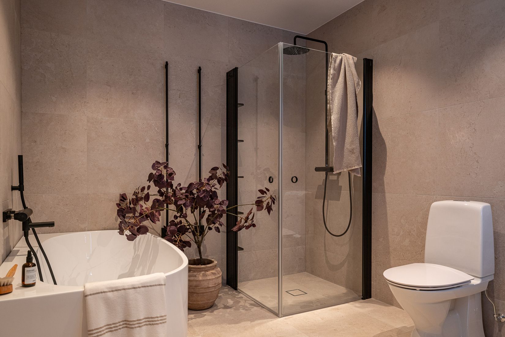 Villa, Radhus, Rans väg 7, Svalsta, Nyköping