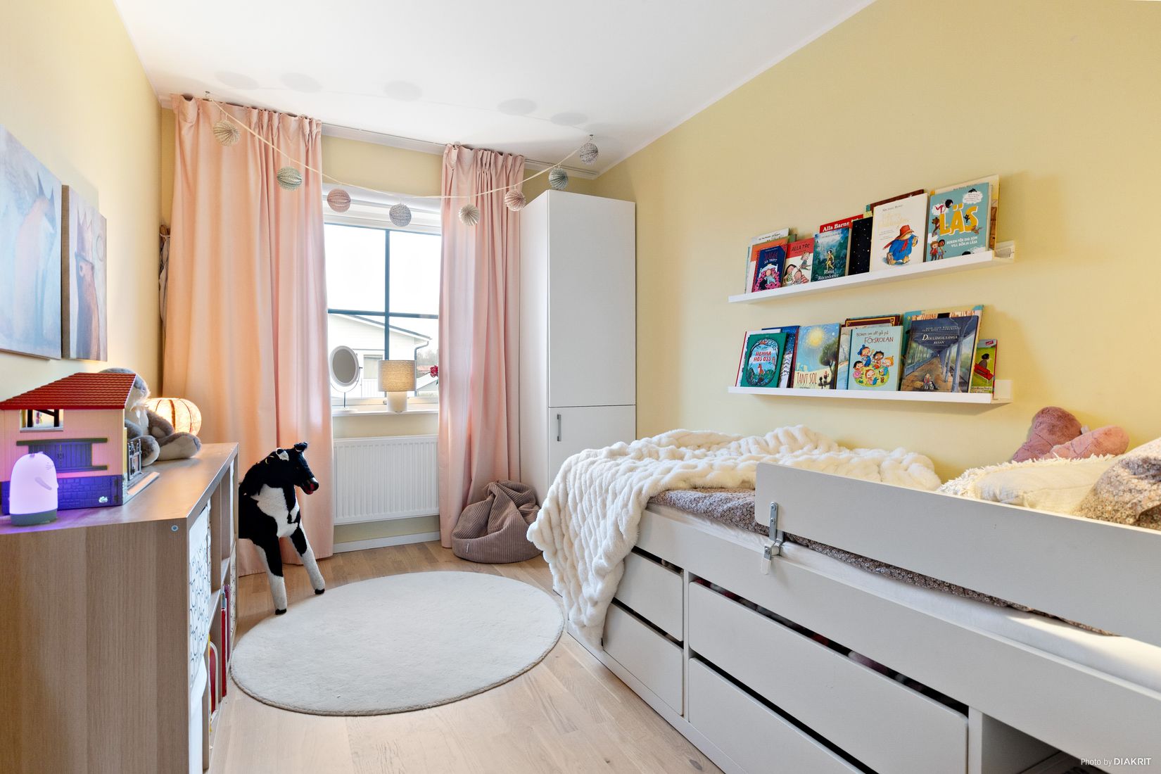 Radhus, Inspelsgatan 4c, Lanna/Vintrosa, Lekeberg