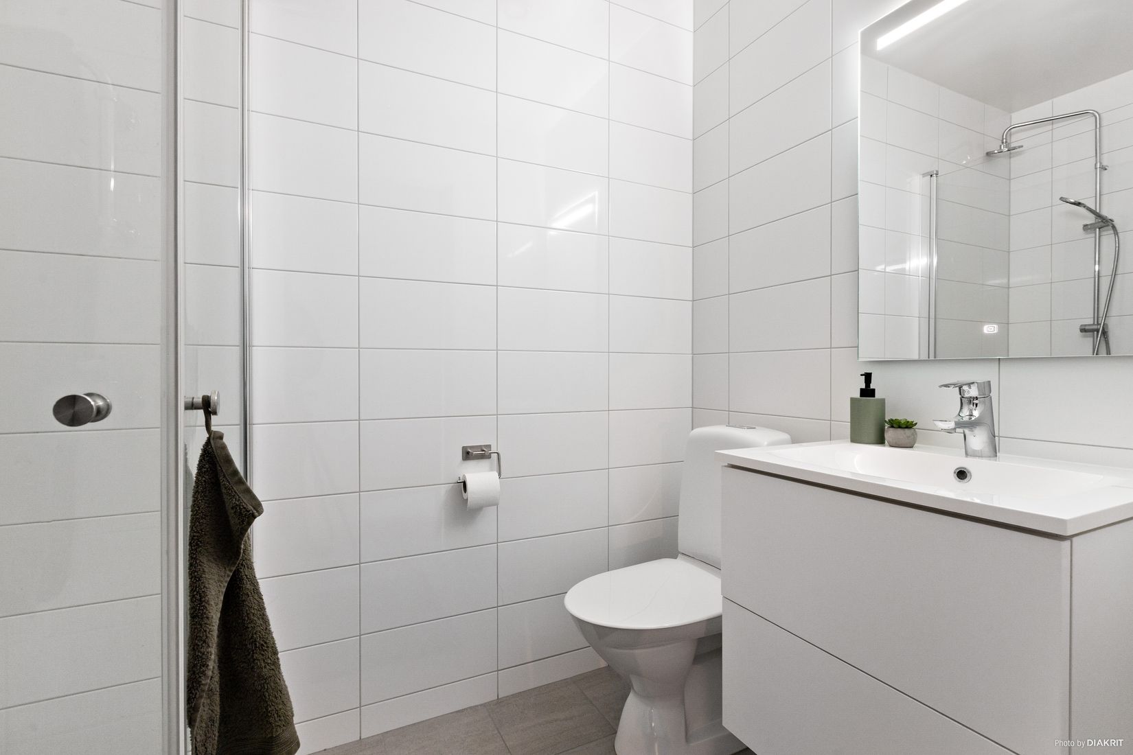 Radhus, Inspelsgatan 4c, Lanna/Vintrosa, Lekeberg