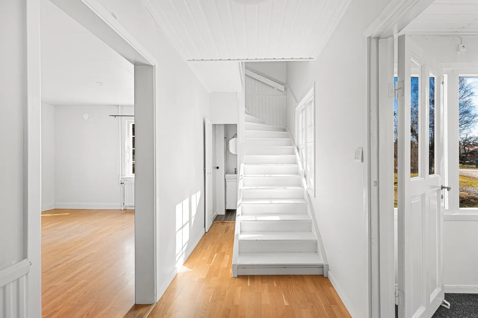 Villa, Nyborgsvägen 31, Rosersberg, Sigtuna