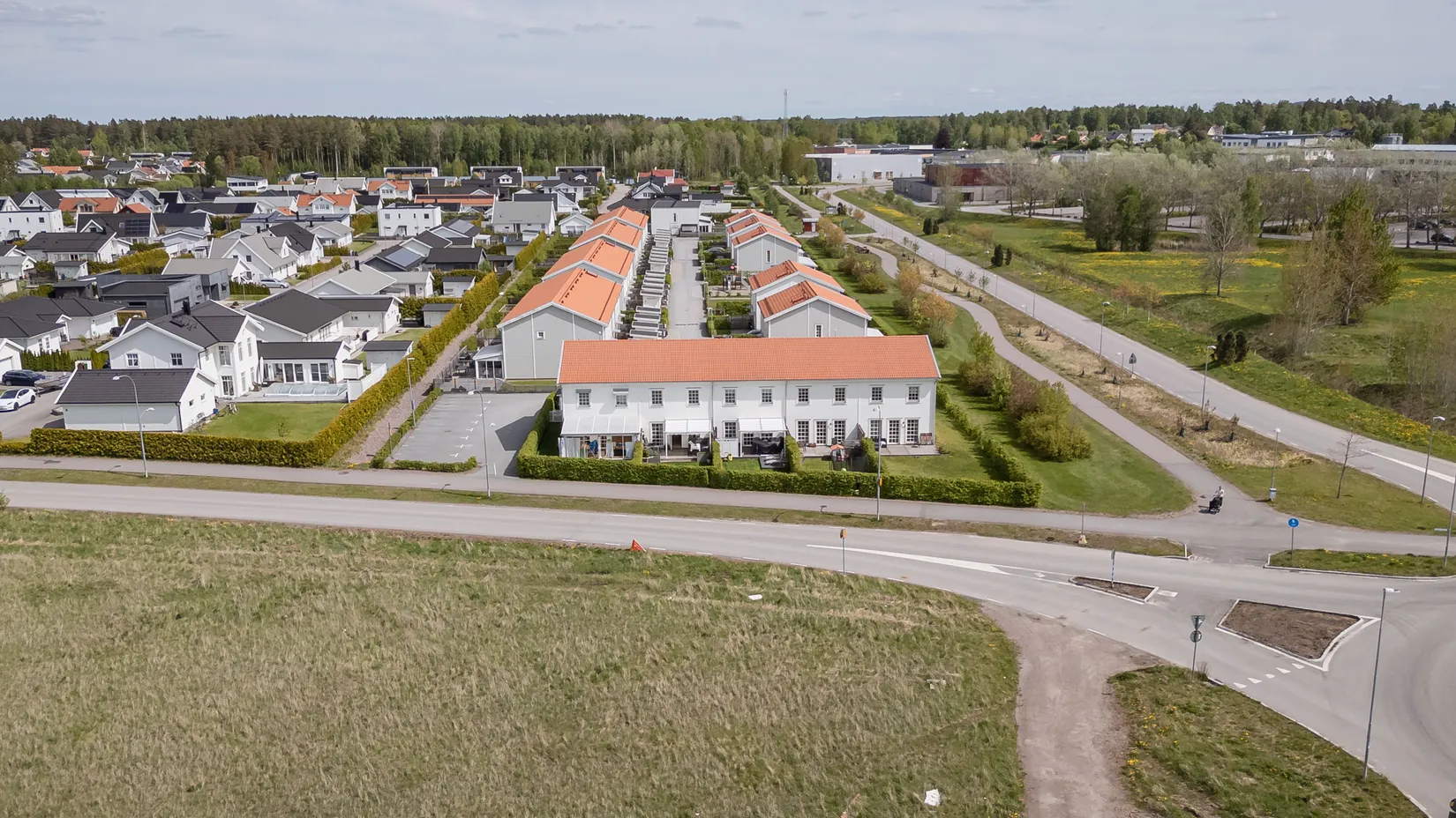 Bostadsrätt, Radhus, Gullrisgatan 122, Gröna Sörby, Kumla