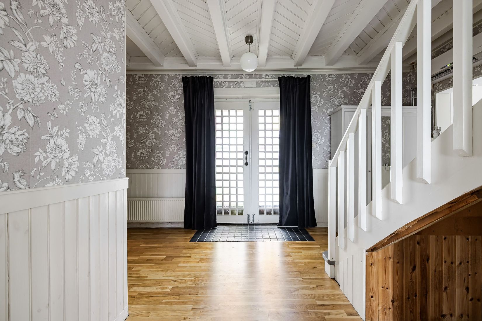 Villa, Älunda Mörbyhus, Hållsta, Eskilstuna
