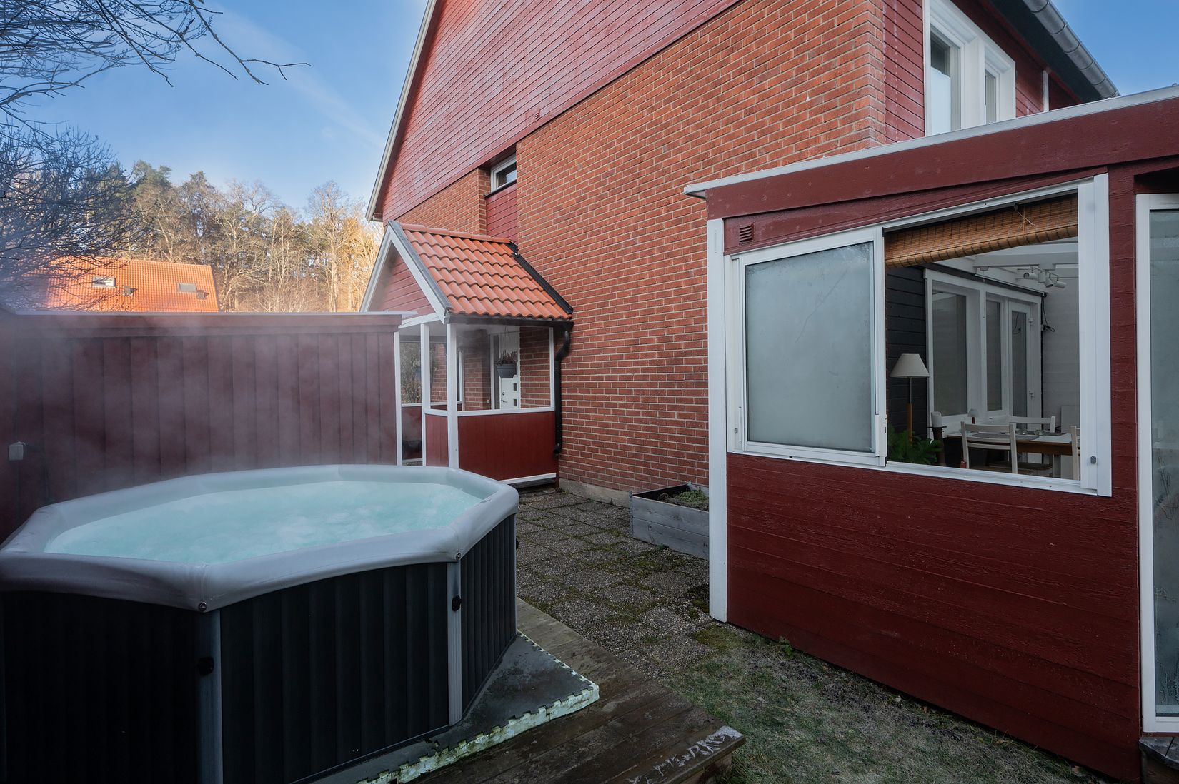 Radhus, Önnemovägen 136, Tullinge Parkhem, Botkyrka