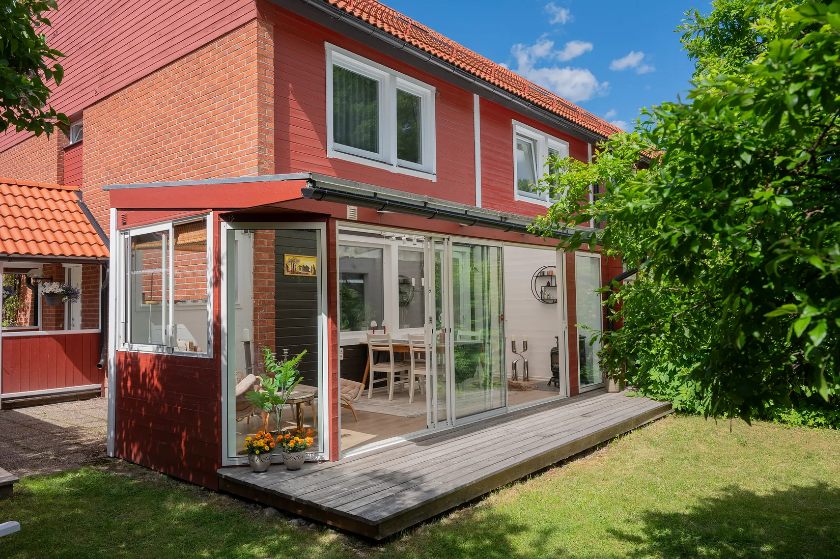 Radhus, Önnemovägen 136, Tullinge Parkhem, Botkyrka