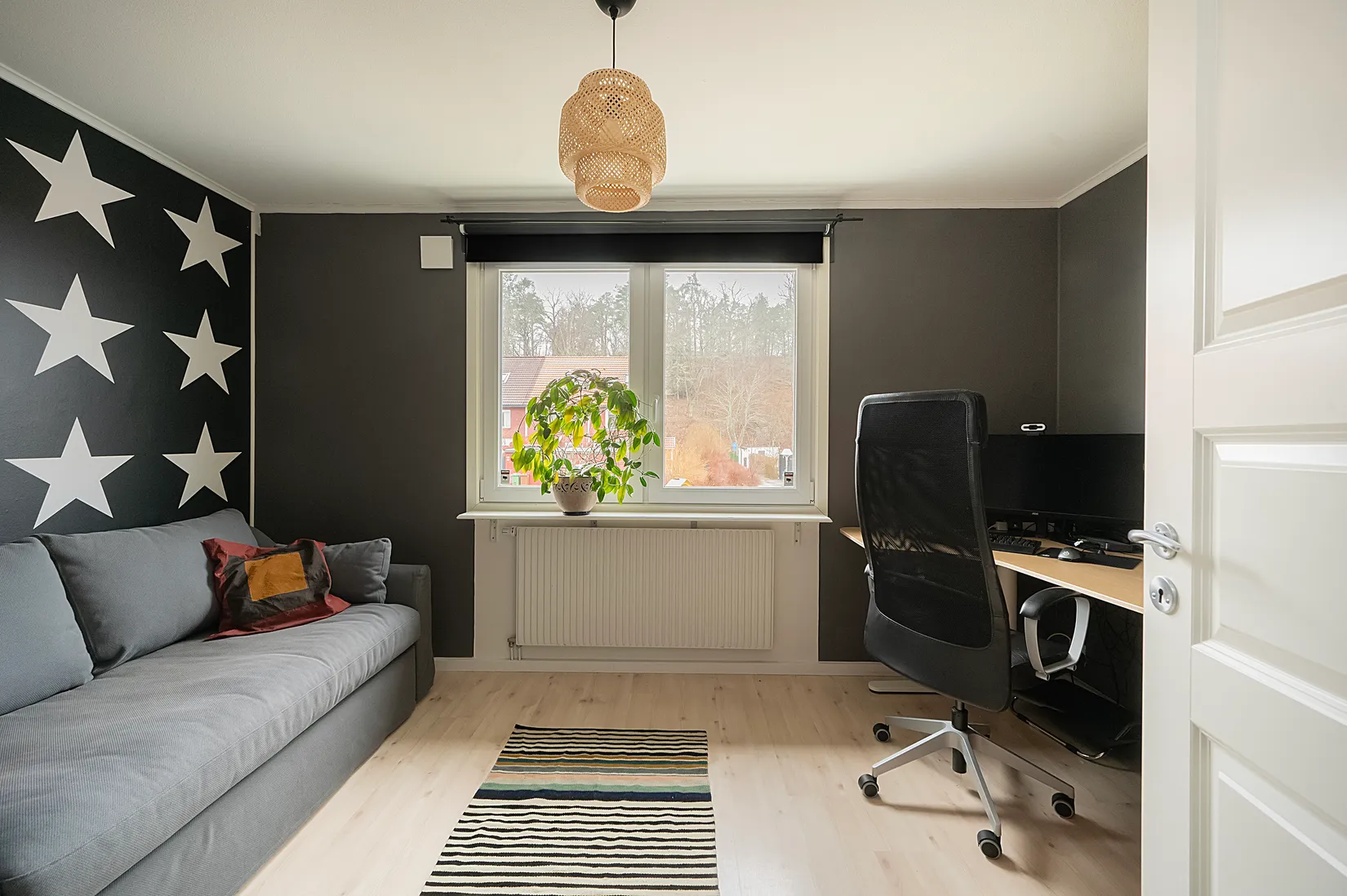 Radhus, Önnemovägen 136, Tullinge Parkhem, Botkyrka