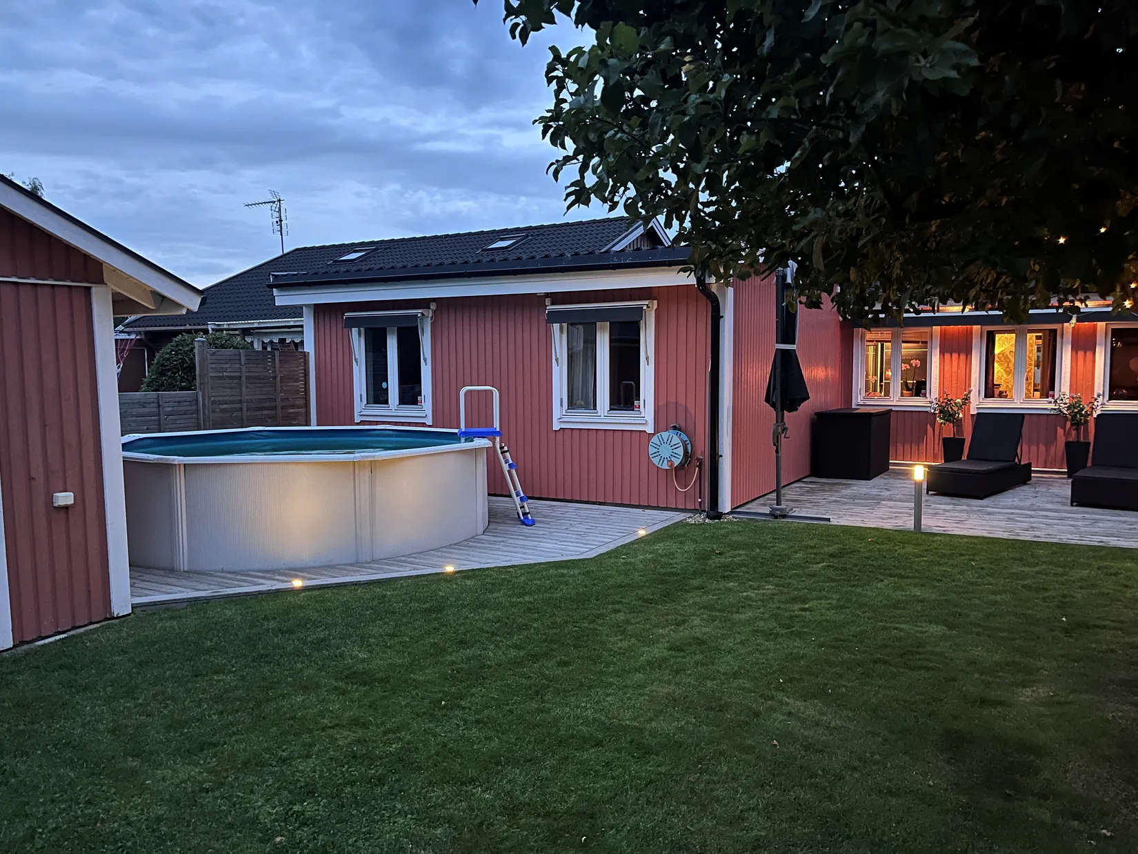 Villa, Radhus, Slåtterblomsgatan 15, Munksundet, Enköping