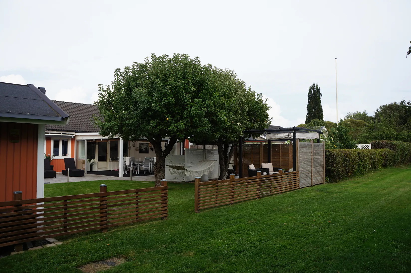 Villa, Radhus, Slåtterblomsgatan 15, Munksundet, Enköping