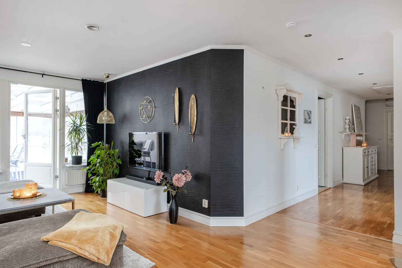 Villa, Radhus, Slåtterblomsgatan 15, Munksundet, Enköping