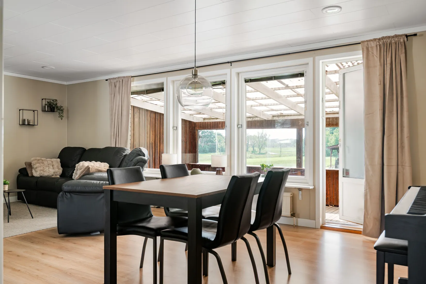 Villa, Åkravägen 16, Bettna, Flen