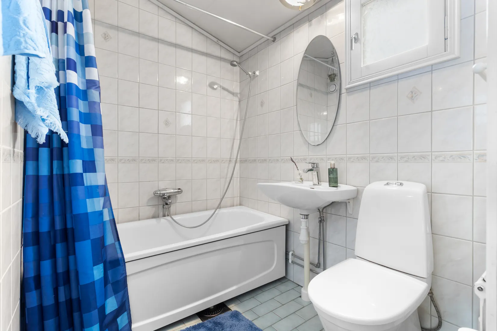 Villa, Radhus, Vasavägen 212F, Rotebro, Sollentuna