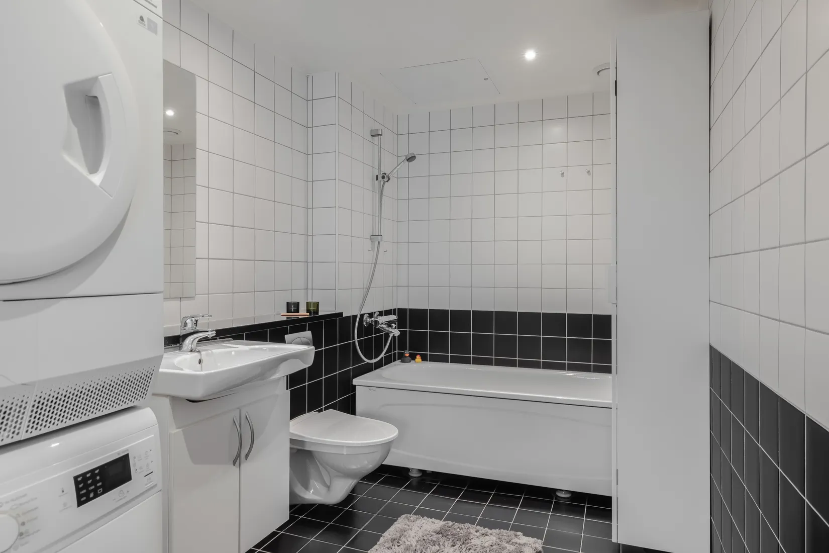 Bostadsrätt, Pippi Långstrumps gata 39, 3+4 tr, Mariehäll, Stockholm