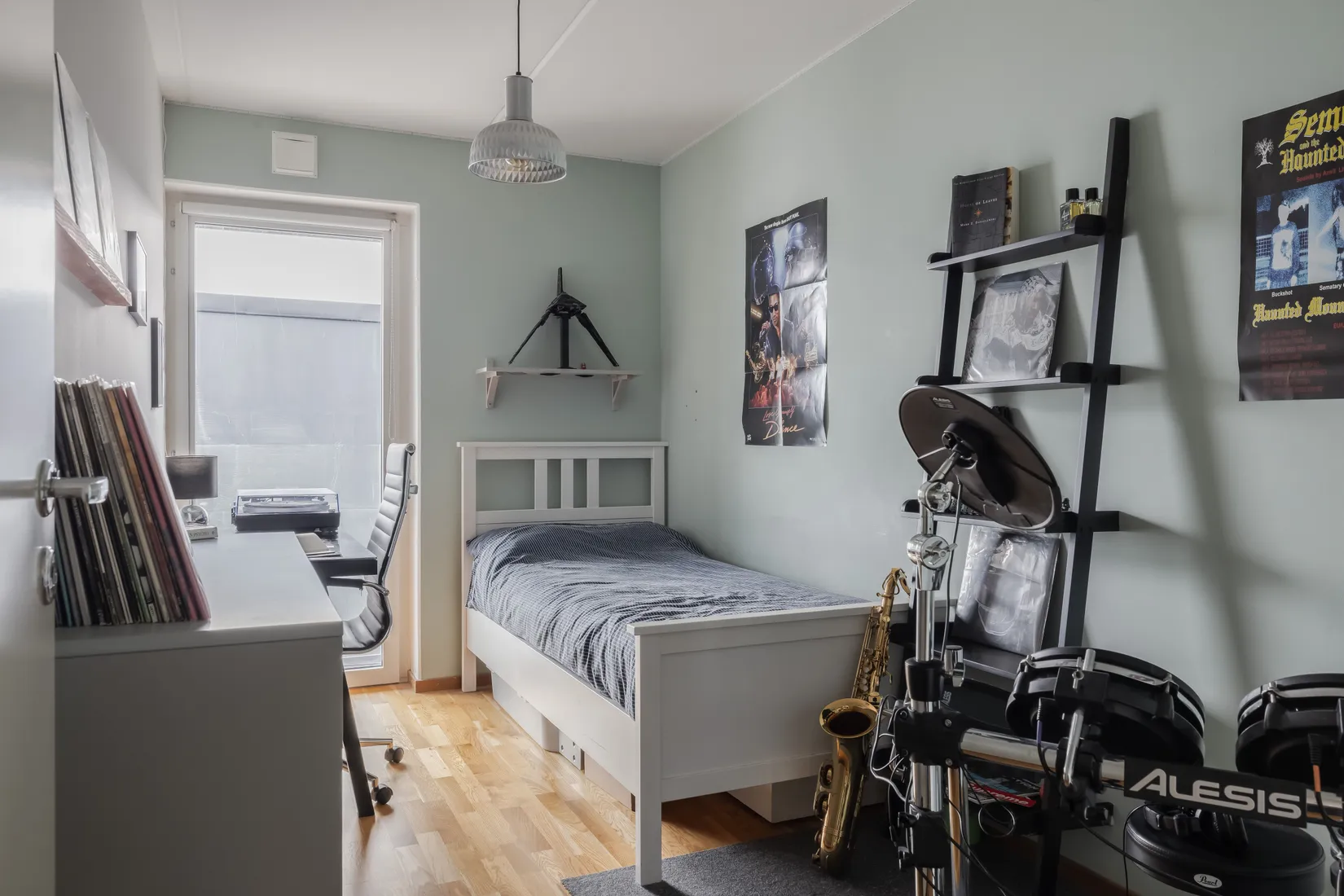 Bostadsrätt, Pippi Långstrumps gata 39, 3+4 tr, Mariehäll, Stockholm