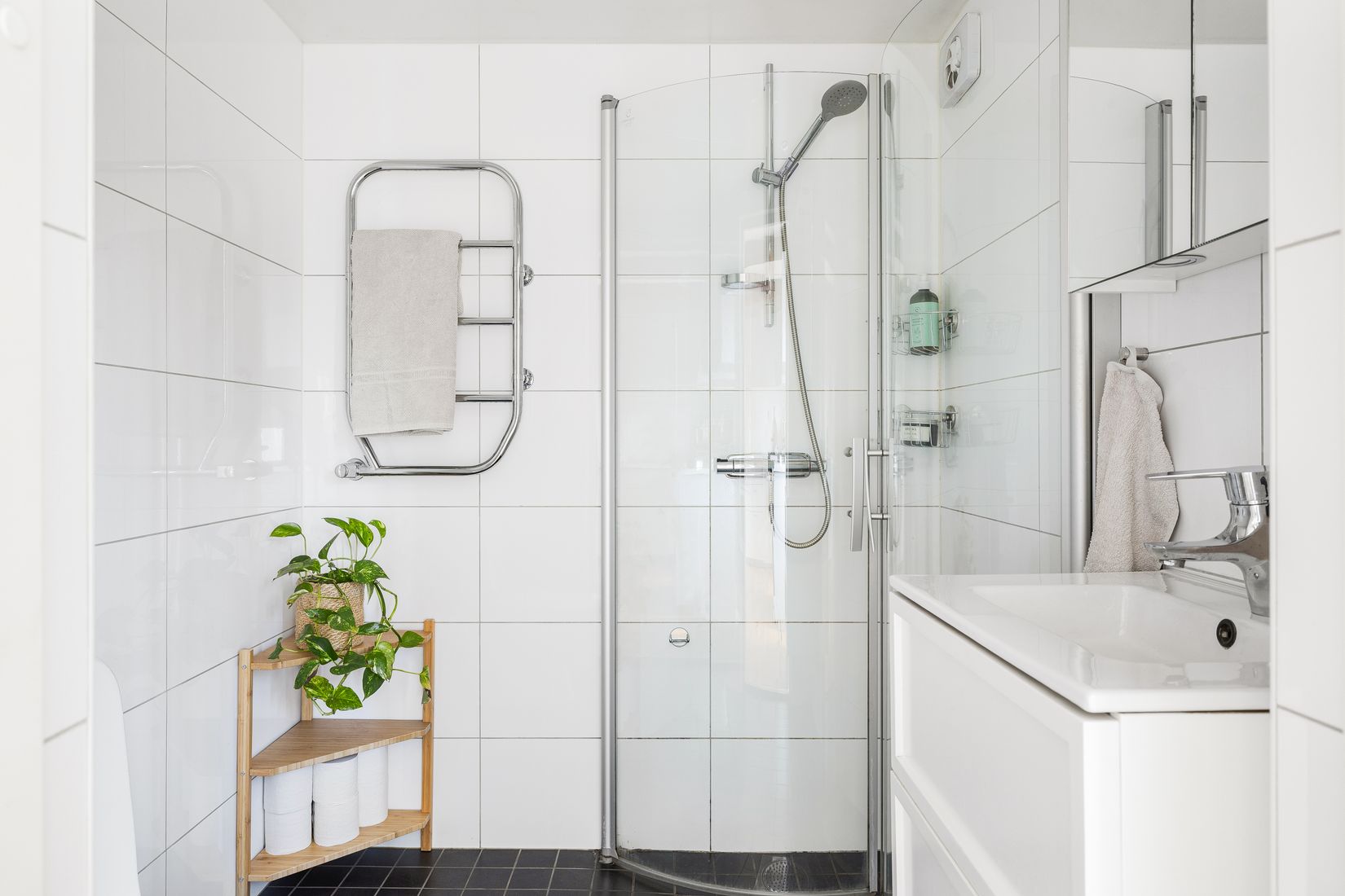 Villa, Rödde Mellanväg 2-14, Rödde, Sjöbo